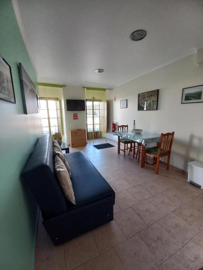 Casa Luisa Apartment Peniche Luaran gambar
